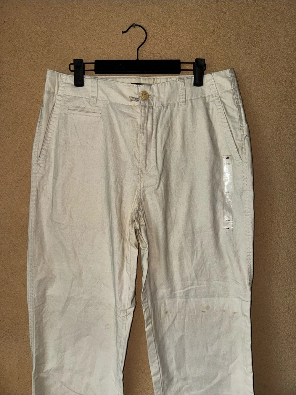 Tommy Hilfiger Men's Off-White linen Chinos